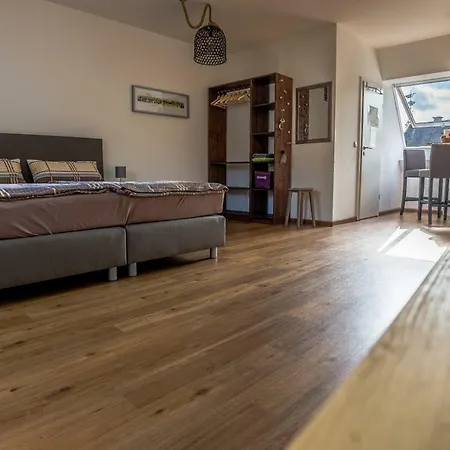 Appartement 21 / Zentral / Terrasse / Seilbahn Blick