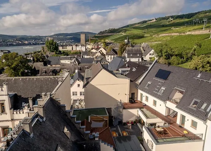 21 / Zentral / Terrasse / Seilbahn Blick *